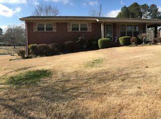 710 Adams St, Scottsboro, AL 35768