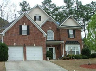 1424 Hada Ln, Lawrenceville, GA 30043