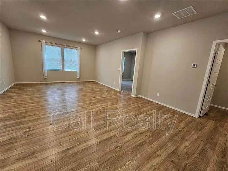 3236 N McKinnon Rd — Photo 7