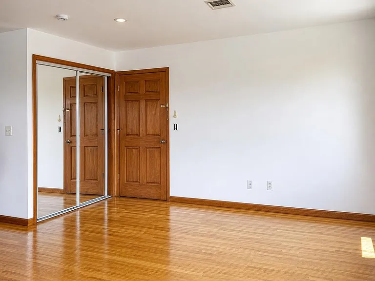 150 Clendenny Ave #2 — Photo 9