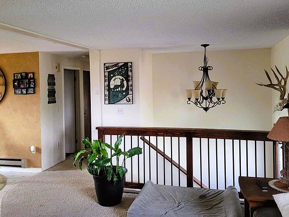 5th image of 1310 Decker Dr