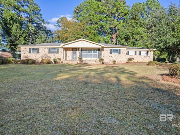 909 Caroline Ave, Daphne, AL 36526