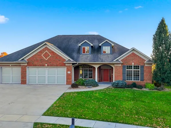 245 Auburn East Ln, Coralville, IA 52241