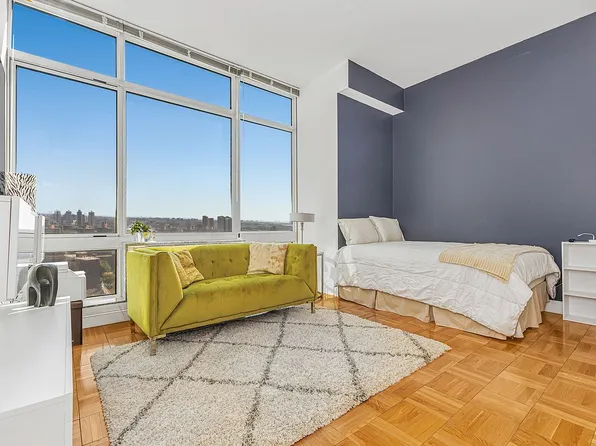 217 E 96th St APT 30B, New York, NY 10128