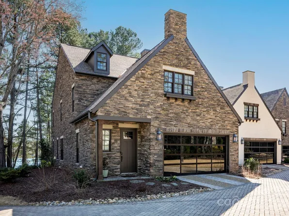 326 Ambleside Village Ln, Davidson, NC 28036