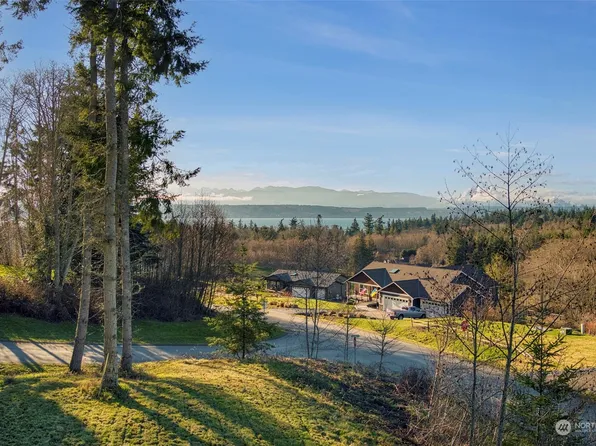 38798 Tinker Place NE, Hansville, WA 98340
