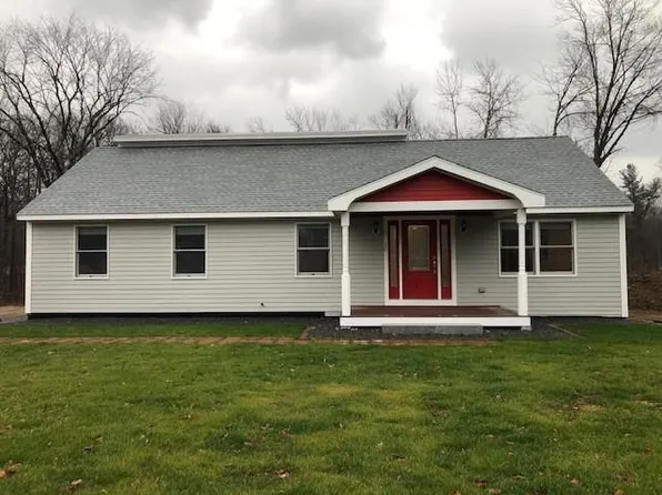 20 Academy Avenue, Atkinson, NH 03811