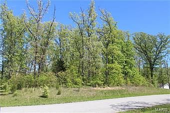 2nd image of 20 Forest Ln