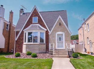 3328 N New England Ave, Chicago, IL