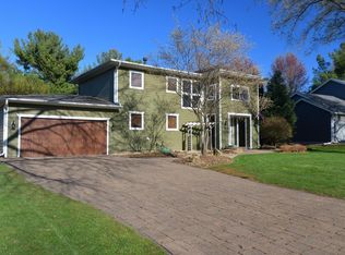 1160 Sycamore St W, Stillwater, MN 55082