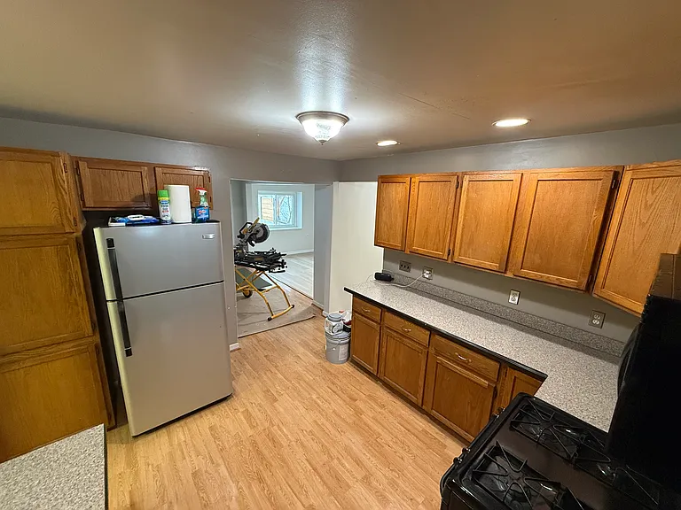 2680 Mott Ave — Photo 13