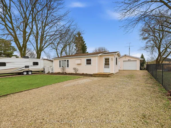 75 Sherrard St, Lambton Shores, ON N0M 2N0