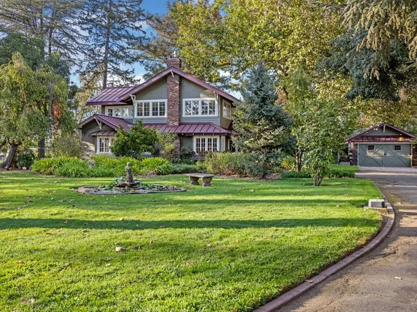 2101 E Woodbridge Rd, Acampo, CA 95220