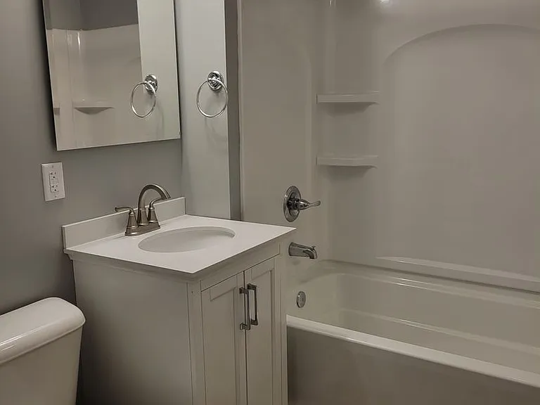 220 Church St — Photo 26