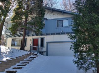 618 Arosa Dr, Crestline, CA 92325