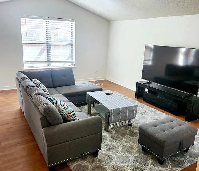 936 Shady Creek Ln — Photo 6