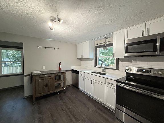 3rd image of 21 Jerome St #A