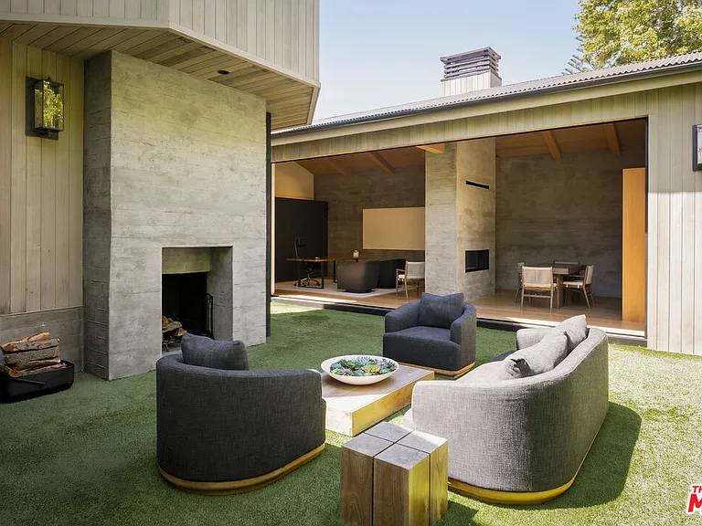 719 San Lorenzo St — Photo 24