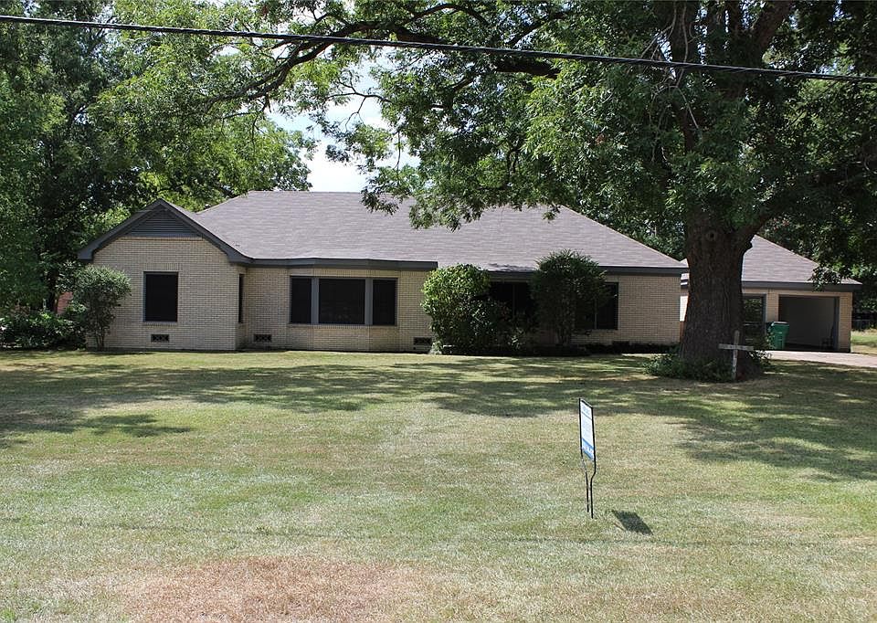 1st image of 1243 E Goliad Ave