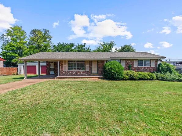 317 State St, Muscle Shoals, AL 35661