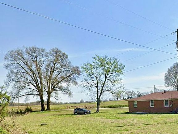 4th image of 3823 Friendship Eaton Rd