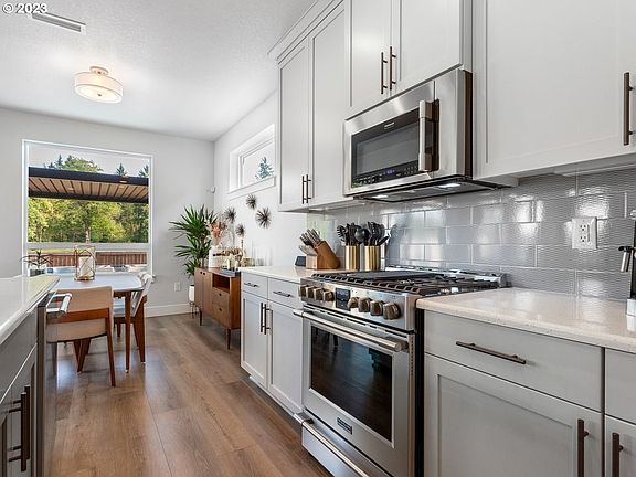 3rd image of 13407 NE 109th Way