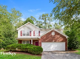 1824 S Carisbrook Pl, Austell, GA 30168