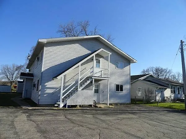 310 N Main St #4PLX