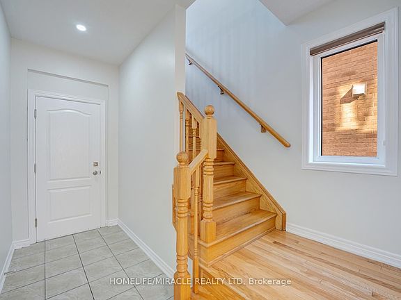 4th image of 40 Swanton Rd