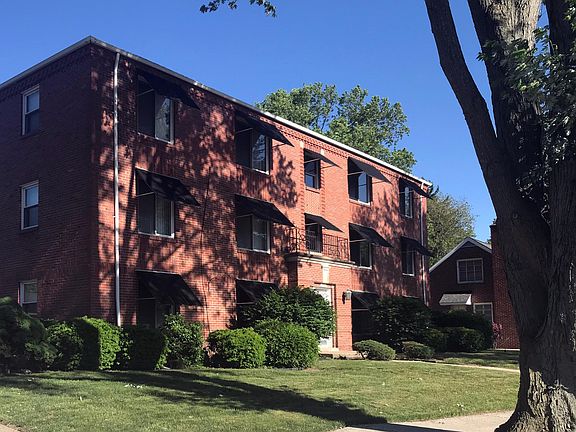 2nd image of 3038 Pemberton Dr #3
