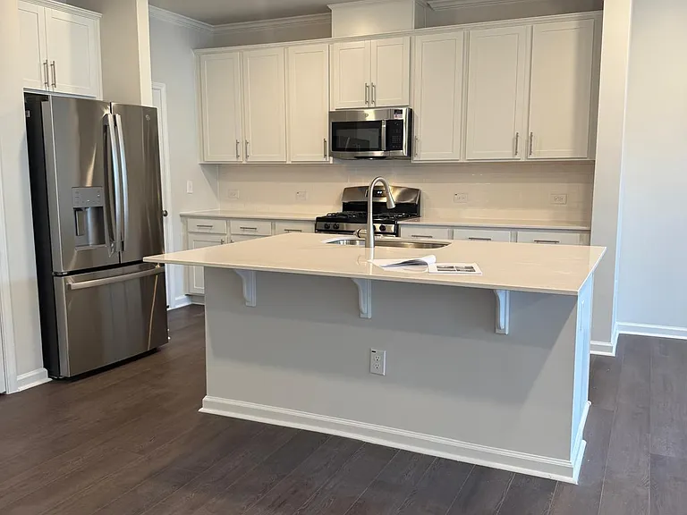 5871 Woodlawn Dr #1 — Photo 12