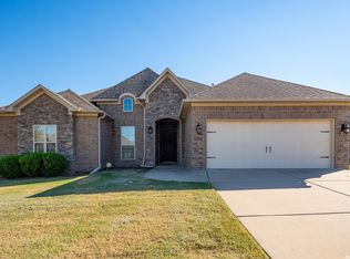 5355 Trinity Crossing Dr, Conway, AR 72034