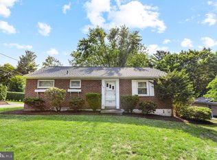 318 Diller Dr, Akron, PA 17501