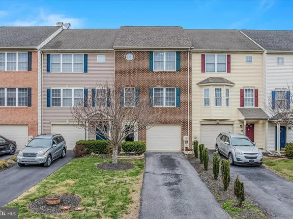 56 Teague Ln, Martinsburg, WV 25404