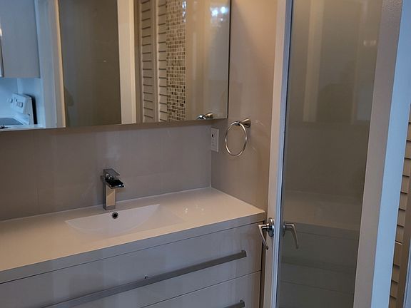 5th image of 10826 N Kendall Dr #1