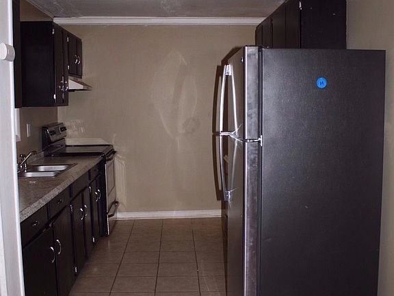 2nd image of 113 Francis Dr