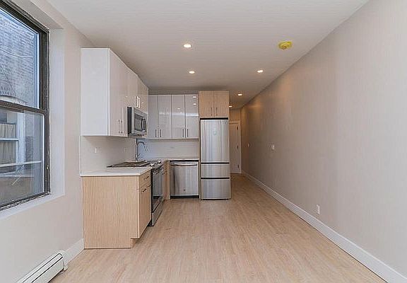 3rd image of 319 Malcolm X Blvd #F4