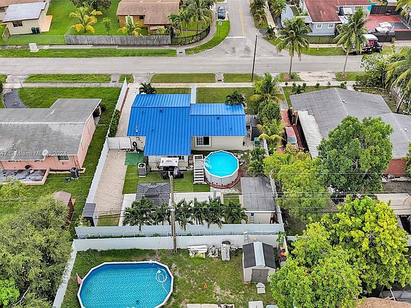 5th image of 17400 NW 16th Ave