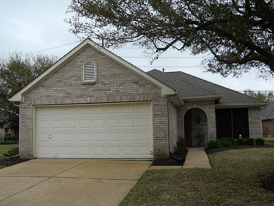 1st image of 911 Peach Blossom Dr