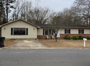3821 Hobbs Dr, Benton, AR 72015