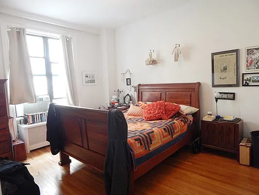 Rented by Rachel Realty | media 20