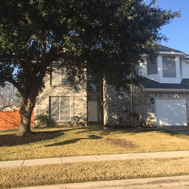 1st image of 200 Westbriar Ln
