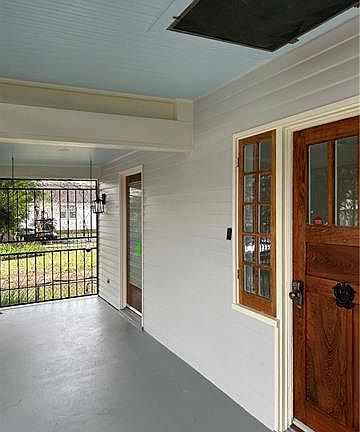 3rd image of 539 Olivier St