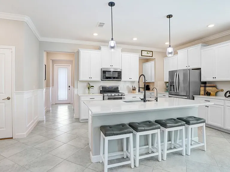 8721 Savory Walk Dr — Photo 16