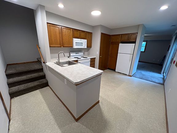 2nd image of 2948 King James Way APT 4
