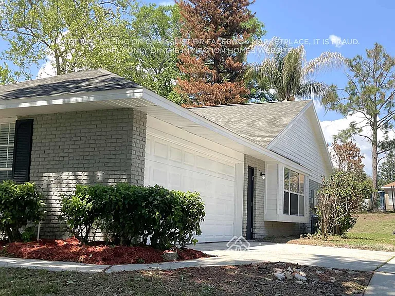 10411 Myakka Dr — Photo 2
