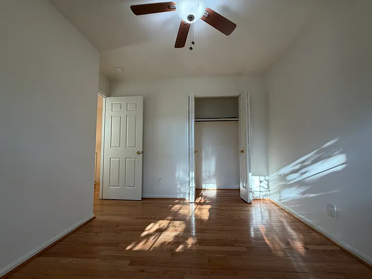 10404 Parthenon Ct — Photo 26