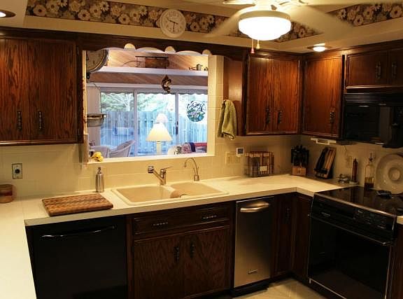 3rd image of 1103 Brunn Ave