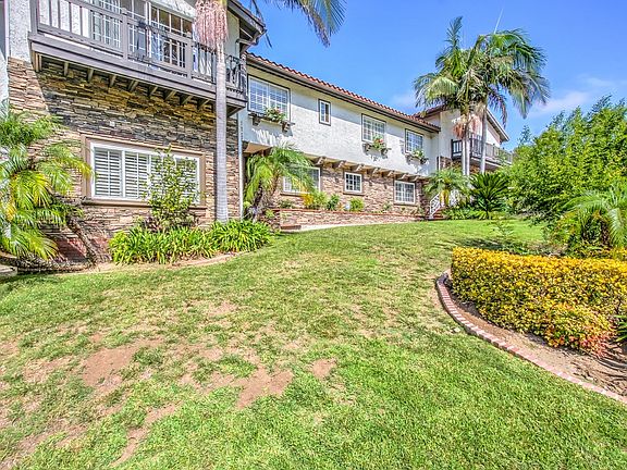 4th image of 2665 Clear Creek Ln