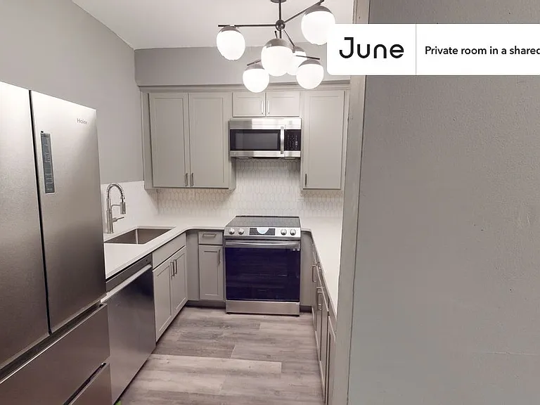 1227 Harvard St NW #E — Photo 10